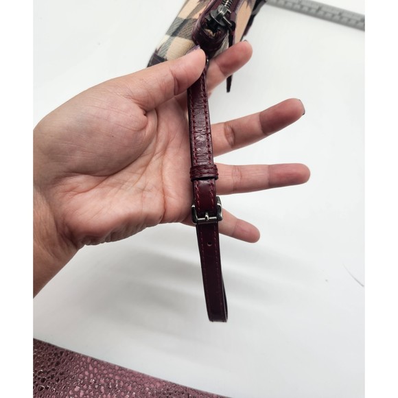 BURBERRY Wristlet 196BURXDF - Picture 10 of 13